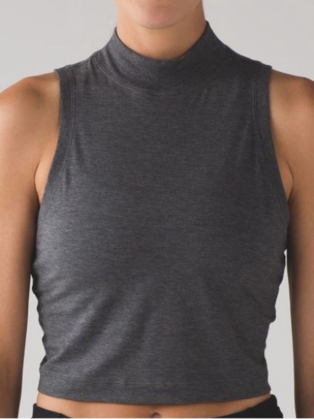 Lululemon Kitsilano Mock Tank
Heathered Pitch Grey size 6
